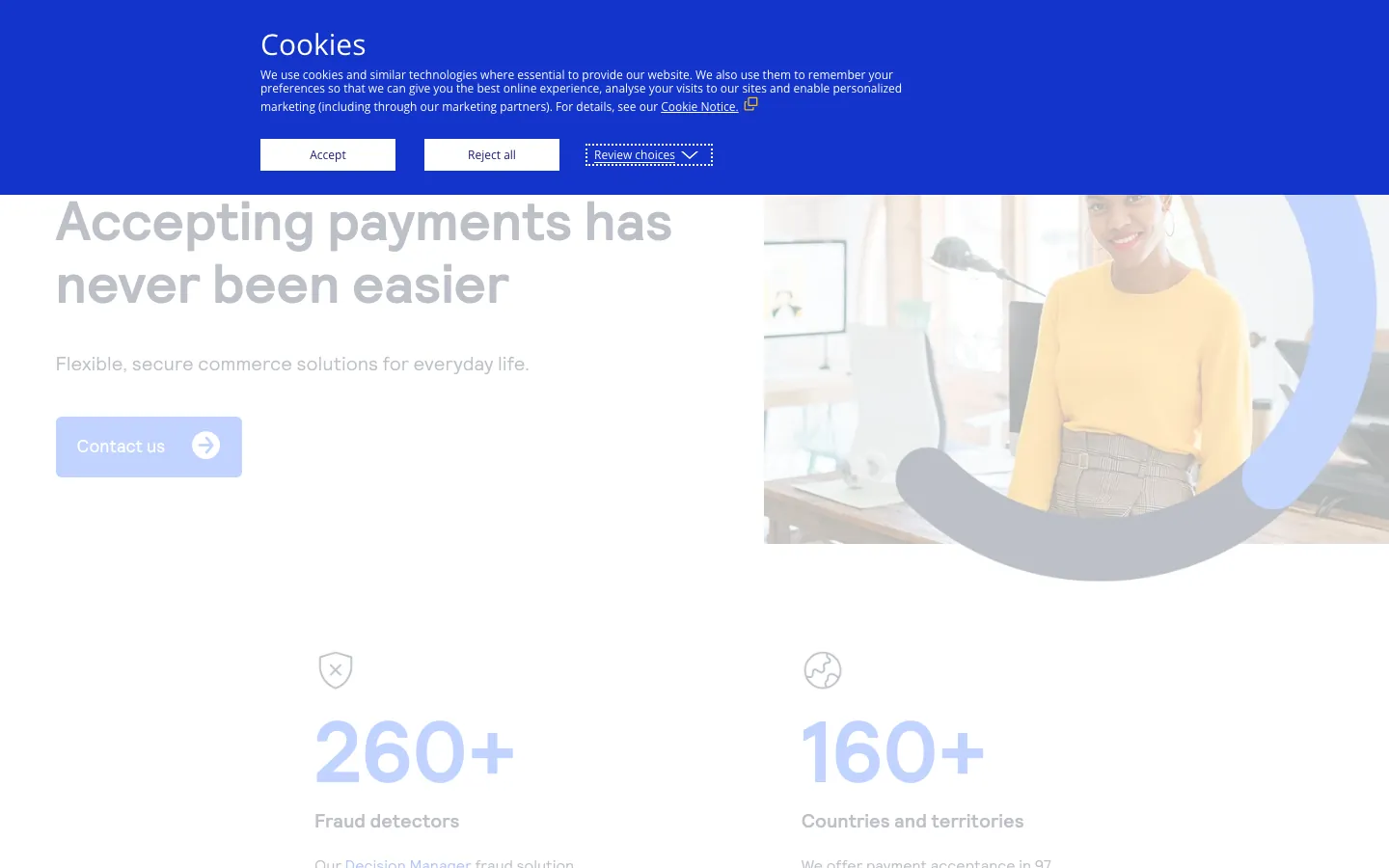 CyberSource tokenization page showing Token Management Service, Secure Storage, and multi-processor support