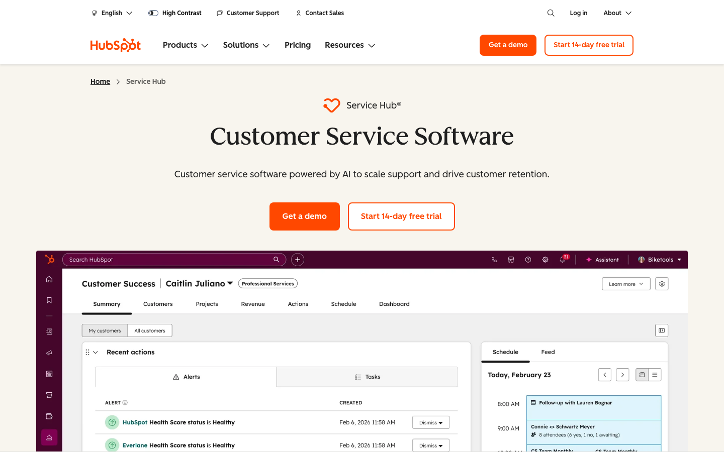 HubSpot Service Hub homepage showing AI-powered customer service and CS workspace features
