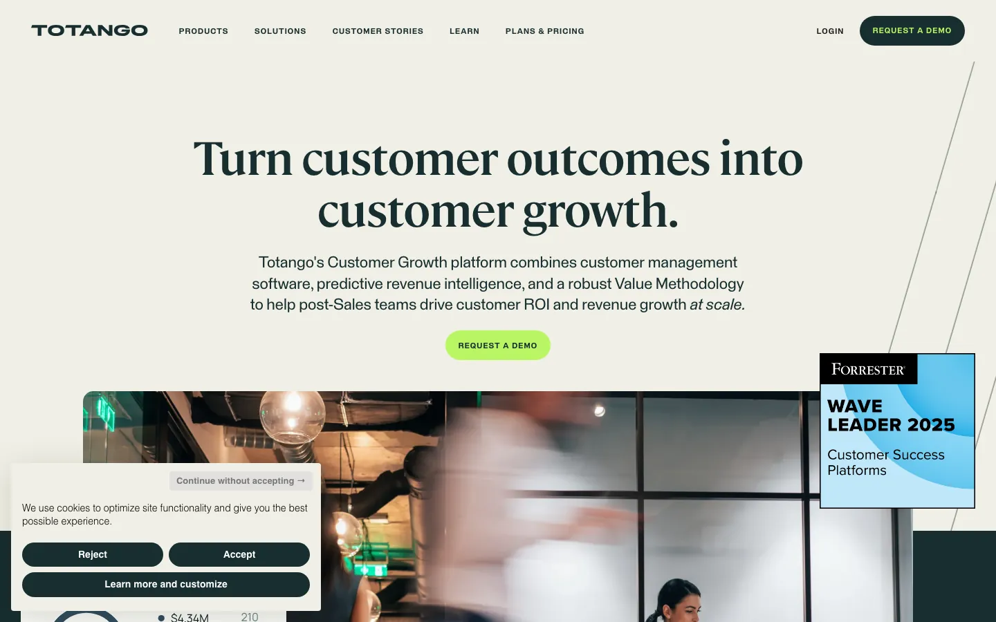 Totango homepage showing customer growth platform with predictive revenue intelligence and success methodology