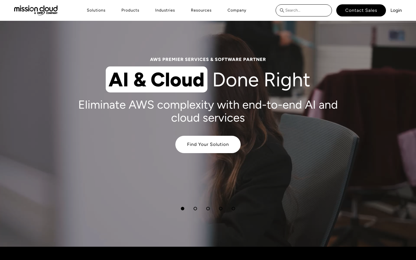 Mission Cloud Services homepage showing AWS Premier Tier migration and managed cloud positioning